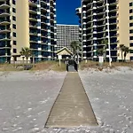 1St Floor Resort Condo! No Elevators! Free Beach Chair Service! By Dolce Vita Getaways Pcb