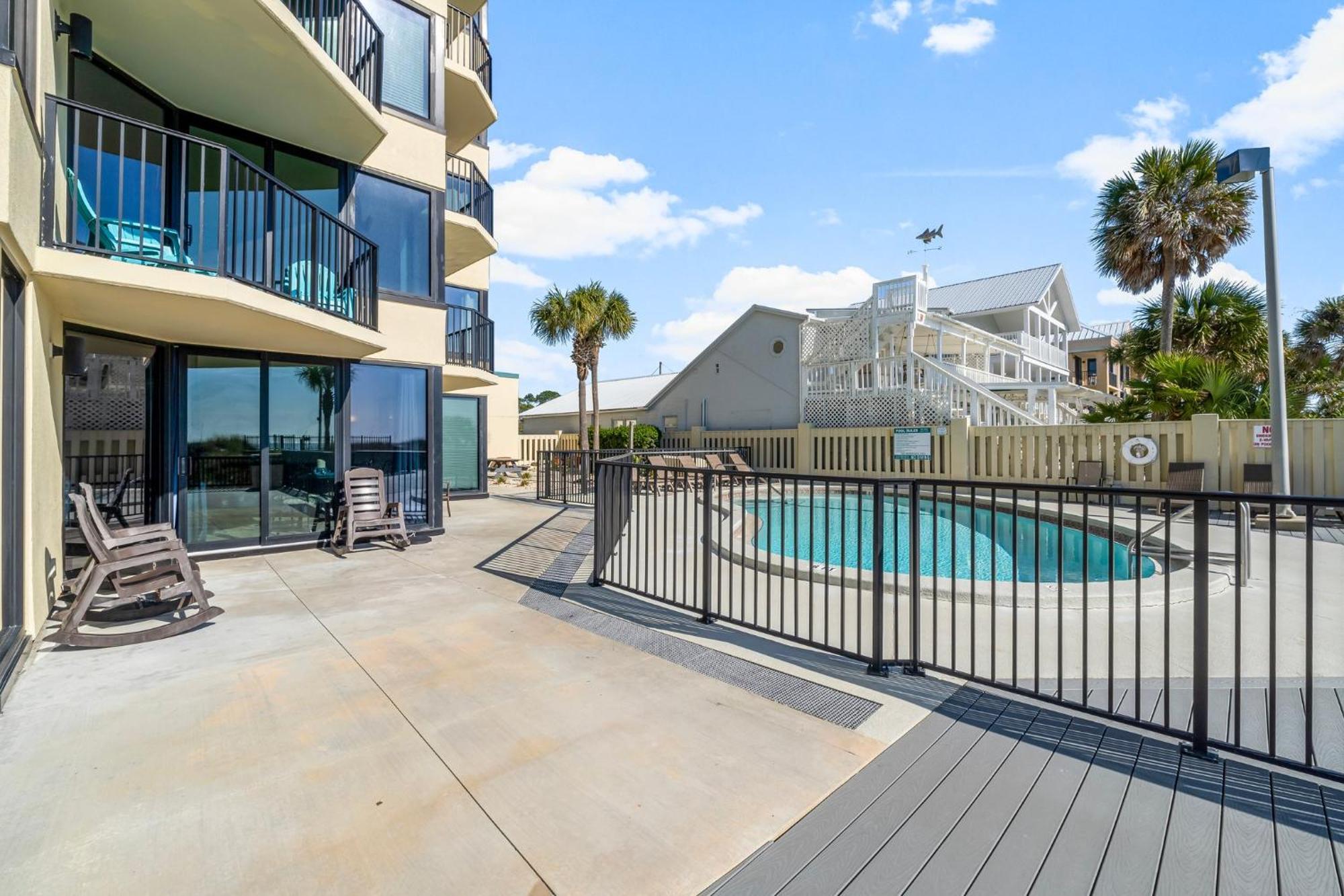 1st Floor Condo! No Elevators! Free Chair Service! By Dolce Getaways Pcb Apartment *